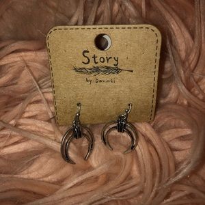 ⭐️ cute ear rings ⭐️